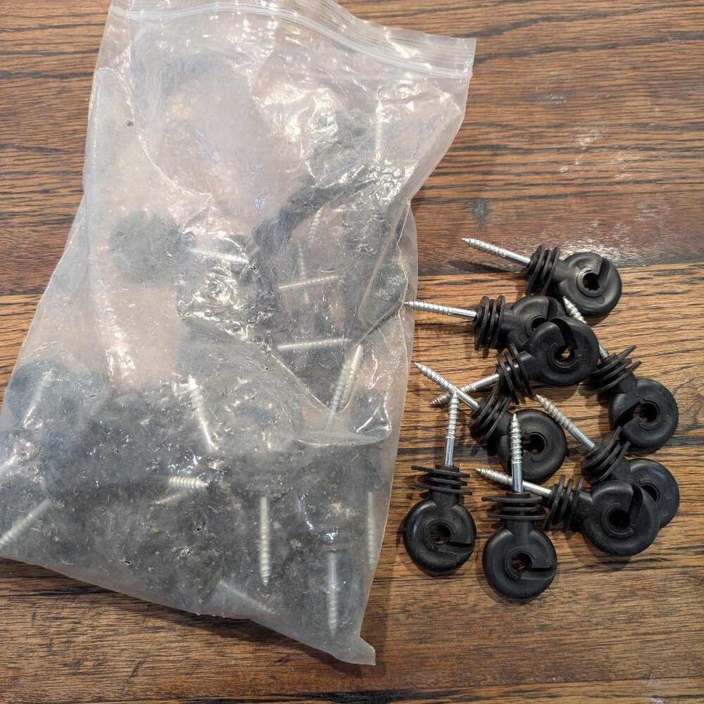 Patriot - Ring Screw-In Insulator - Black - (42) count - unused